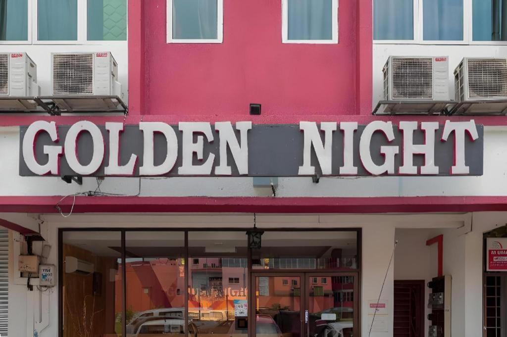 Golden Night Hotel Субанг Джая Екстериор снимка